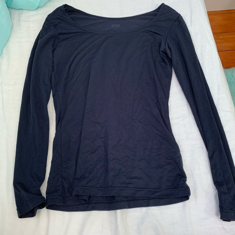 Uniqlo heattech long sleeve shirt